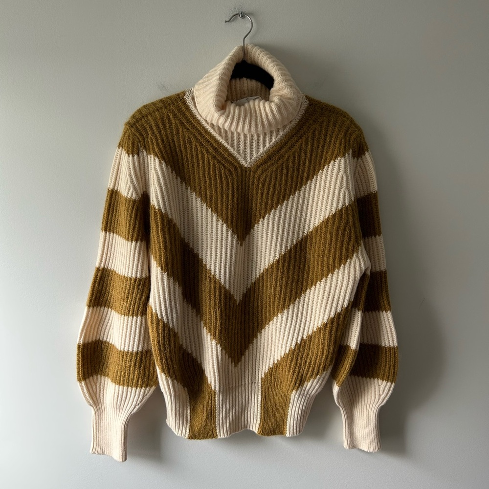 Cream & Mustard Chevron Turtleneck Sweater - Women's